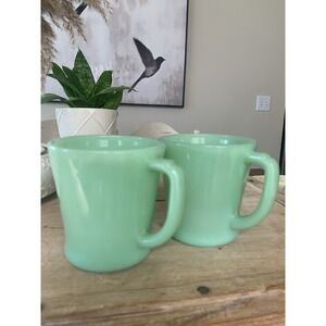 Vintage 1948-62 Set of 2 Jadeite Fire King Mugs D Handle Coffee Tea Cup Ovenware